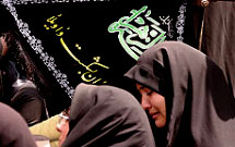 همايش ده هزار نفري زنان عاشورايي در ميثاق با راه حسيني برگزار شد
