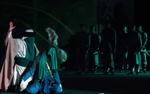 گفتگو با رضا مهدی زاده، طراح صحنه در قاب ماه