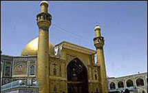 نصب قطعات بازسازي شده گنبد حرم حضرت علي(ع )