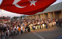 حرکت کاروان فرهنگی «برکت» برای پذيرايی از روزه‌داران