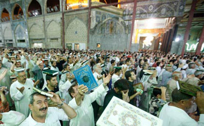 مراسم احیا در حرم امام حسین(ع)