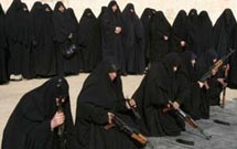 دوره آموزش پلیسهای محافظ زن در کربلا آغاز شد دوره آموزش پلیسهای محافظ زن در کربلا آغاز شد