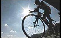 بسیجی مشهدي به سمت کربلا، مکه و مدینه رکاب می‌زند