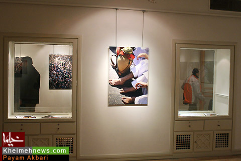 نمایشگاه عکس های عاشورایی در خانه هنرمندان ایران
