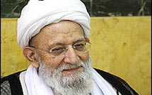 آلودهكردن عزاداری امام حسين(ع) به خرافات، از شكوه آن میكاهد آلودهكردن عزاداری امام حسين(ع) به خرافات، از شكوه آن میكاهد