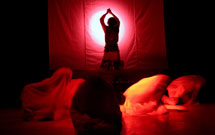 نمايش‌«شمردن ستاره‌هاي شب» در جشنواره عدالت و اميد اجرا مي‌شود