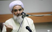 مداحي براي ائمه اطهار(ع) افتخار بسيار بزرگي است