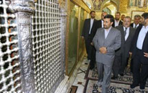 رئيس جمهور حرم مطهر حضرت زينب(س) را زيارت کرد