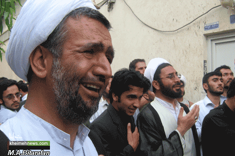 عزاداری مردمی در مقابل بیت مرحوم آیت الله بهجت