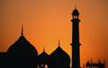 اذان هم جهاني مي‌شود