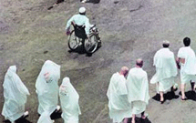 شرط وجود محرم براي زائرين زن، علماي عربستان را به مجادله کشاند