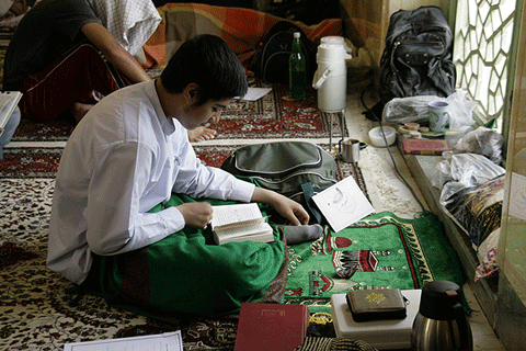 پایان مراسم معنوی اعتکاف در مسجد مقدس جمکران