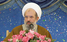 لغو شدن حج تمتع امسال را بعيد مي‌دانم