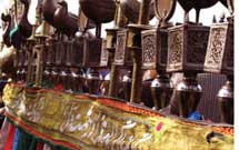 از بیرق جنگی تا پرچم نمادین