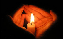 حسین‌(ع) سمبل مبارزه حق برضد باطل و نمونه جان‌فدایی در راه اسلام است