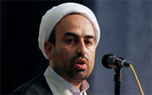 أنا المسيحی أبكانی الحسين...