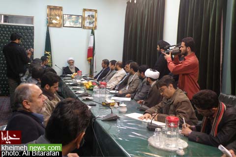 حضور وزیر فرهنگ و ارشاد اسلامی در مسجد مقدس