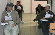 نخستین آزمون تعیین سطح دو طلاب علوم دینی اهل سنت برگزار شد نخستین آزمون تعیین سطح دو طلاب علوم دینی اهل سنت برگزار شد