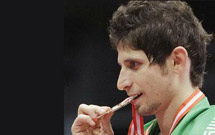 مدال طلای تکواندوکار ایرانی تقدیم بارگاه حضرت زینب(س) می‌شود