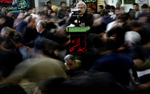 خادمان و مداحان اهل بيت(ع) شهر اهرم بوشهر تجليل شدند خادمان و مداحان اهل بيت(ع) شهر اهرم بوشهر تجليل شدند