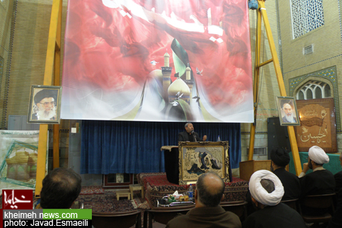 نخستين شبکه نصب شده بر روي ضريح جديد امام حسين(ع)