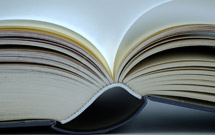 مسابقه کتابخوانی انقلاب و عاشورا در بیرجند برگزار می‌شود