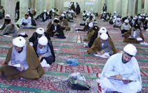 آزمون ضمن خدمت روحانیون کاروان‌های حج برگزار شد