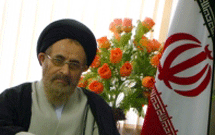 یک بقعه جعلی در رشت تخریب می‌شود