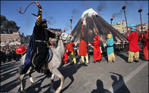 بازتاباندن حقيقت عاشورا در قالب هنر