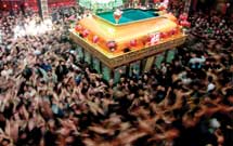 کارکردهای مزارها و زیارتگاه‌ها