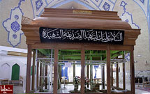 علی دایی در حال ساخت ضریح امام حسین(ع)