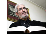 کویتی‌پور‌: به ما نگویید مداح