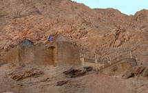 عکس مربوط به زیارتگاه بیبی شهربانو است. عکس مربوط به زیارتگاه بیبی شهربانو است.