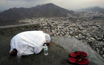 ديدار وزير حج عربستان و سفير ايران