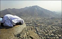 حجاج فوت شده را میتوان در عربستان دفن کرد حجاج فوت شده را میتوان در عربستان دفن کرد