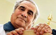 مقتل خوانی عباس شیرخدا در وصف امام حسین(ع)