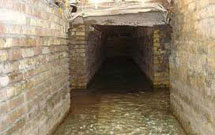 ناگفتههایی از سرداب حرم حضرت اباالفضل(ع) ناگفتههایی از سرداب حرم حضرت اباالفضل(ع)