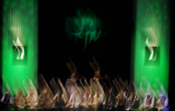 خیمه ها و نجواها : اجتماع آیینی اصحاب فرهنگ و هنر