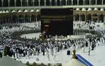 امارات زائران خانه خدا را واکسینه میکند امارات زائران خانه خدا را واکسینه میکند