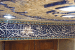 کتیبه معرق ورودی‌های حرم امام حسین(ع) نصب شد