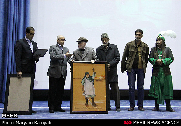 نادی دامغانی ملکالشعرای تعزیه لقب گرفت نادی دامغانی ملکالشعرای تعزیه لقب گرفت