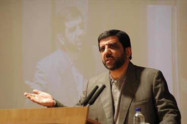 مداحی مانند خلبانی است