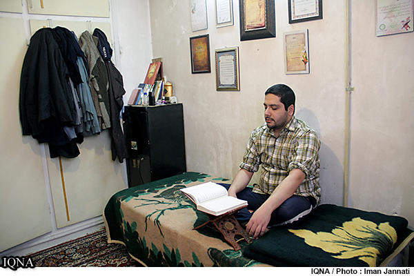 تأثیرات متفاوت مداحی و اذان بر صدای قاری