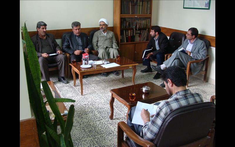 اولین نشست شورای هیئت‌های مذهبی در بروجن برگزار شد