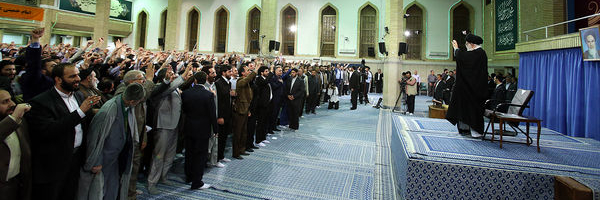 دیدار شاعران و مداحان اهل بیت عصمت و طهات(ع) با رهبر معظم انقلاب