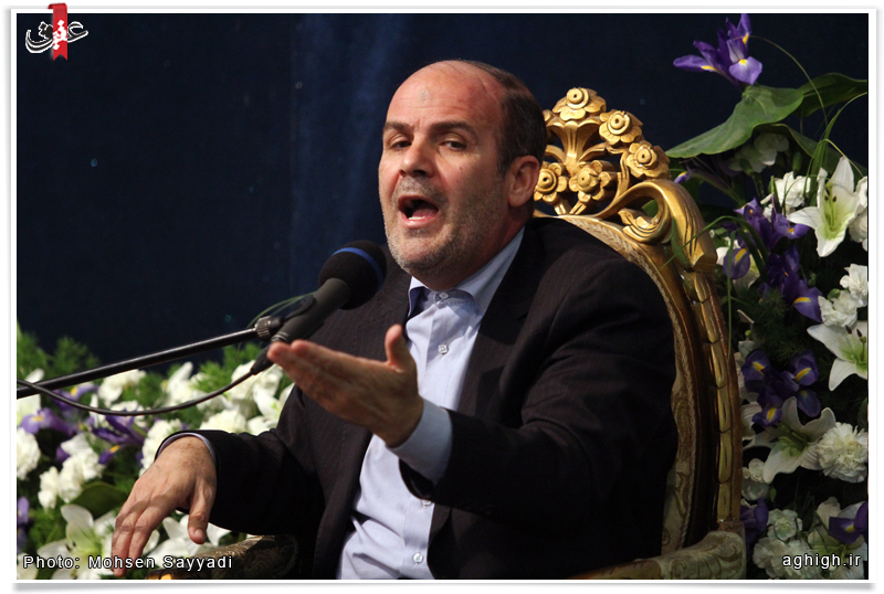 عبادت بی علی معنا ندارد