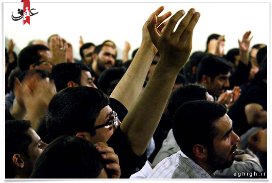 مراسم عزاداری شب شهادت امام موسی کاظم(ع) در حسینیه موسی بن جعفر مشهد برگزار شد