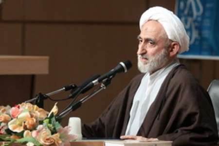 انتقاد آیت الله رضا استادی از منبرهای مداح محور