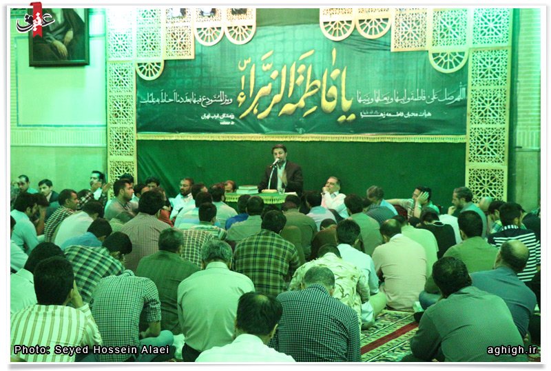 مراسم قرائت زیارت عاشورا در هیئت رزمندگان غرب تهران برگزار شد