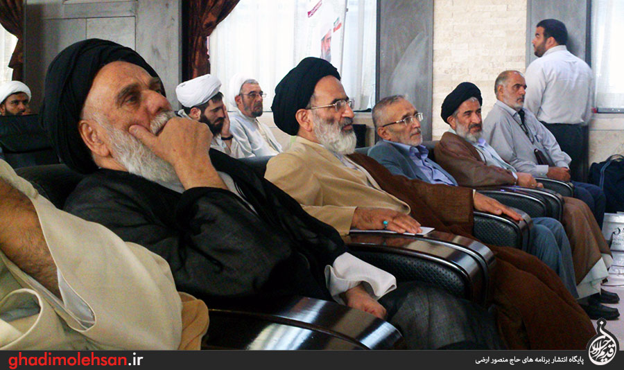 من فقط یک چیزهایی را تذکر می دهم